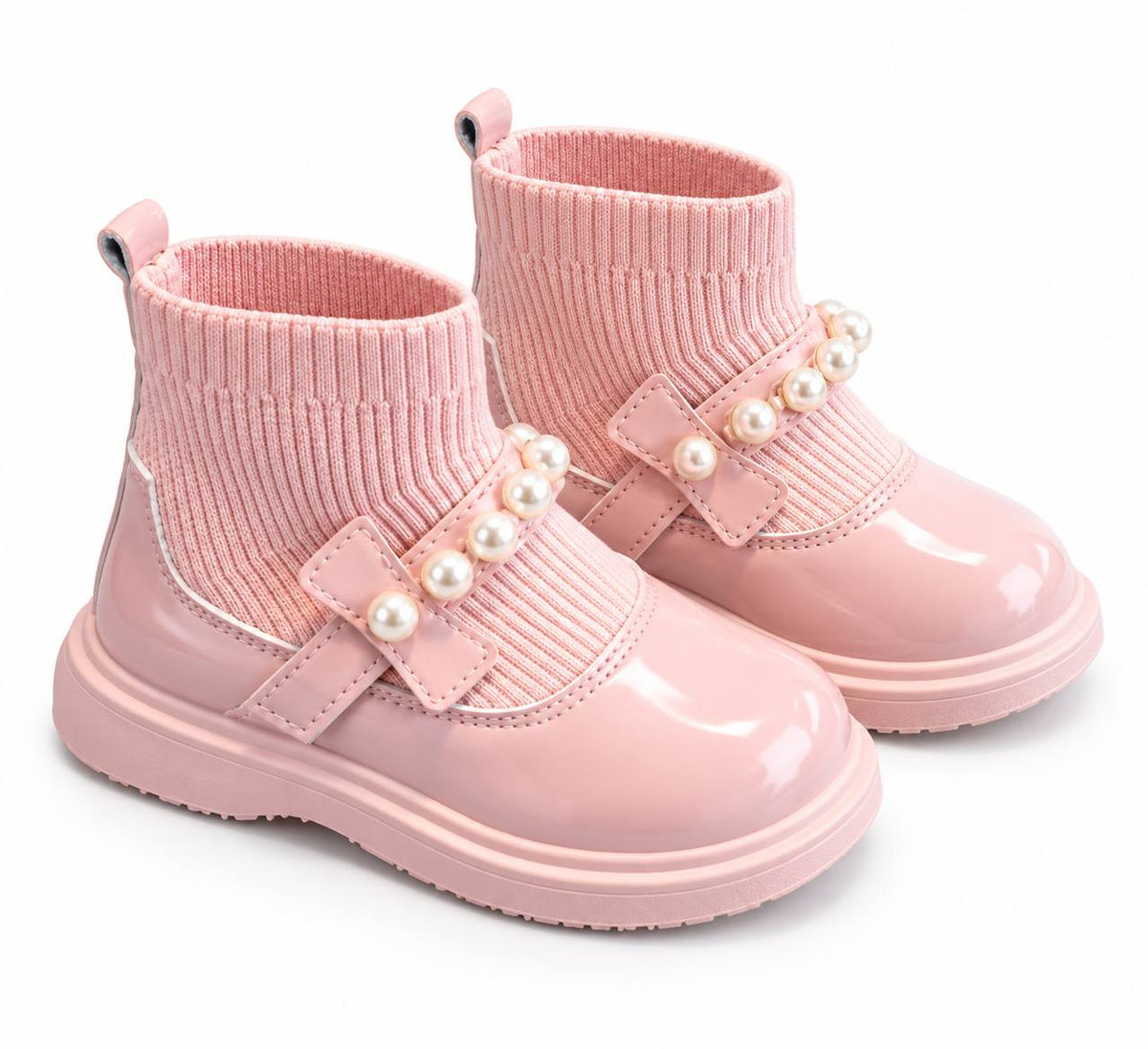 Pink children's ribbed knit boots with pearl strap